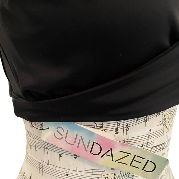 Sundazed Simone Black Wrap Bikini Top size 32C NEW - Picture 6 of 8
